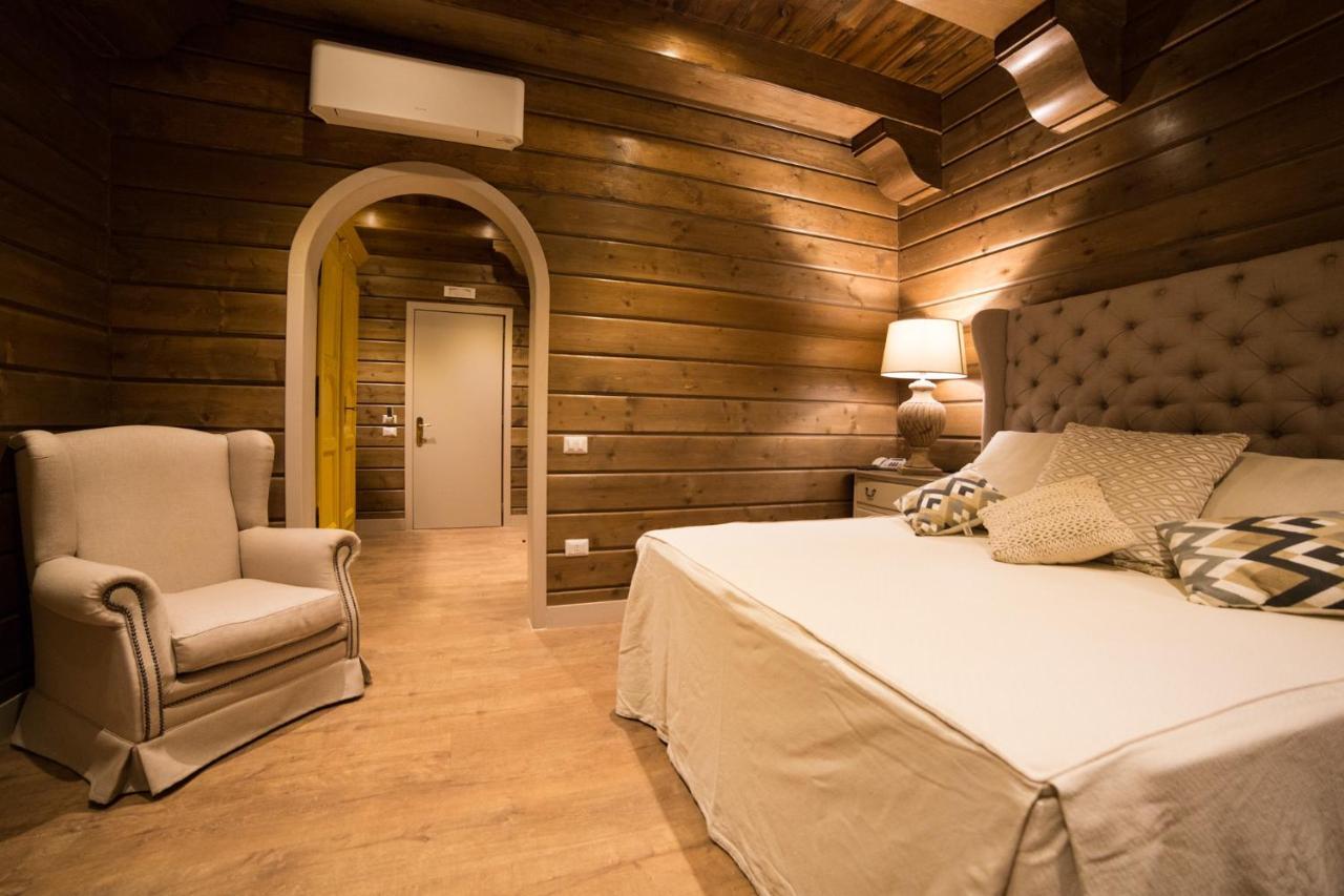 Al Boschetto Hotel Castel Volturno Exterior photo